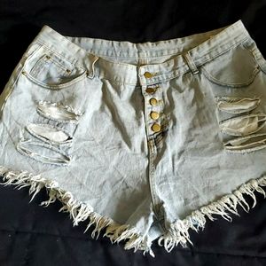 NWOT Jean shorts